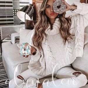🎉Host pick🎉Cozy oversized chunky knit sweater